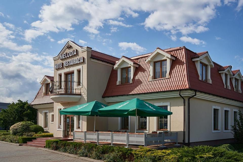 Hotel Melodia *** Buk  Экстерьер фото